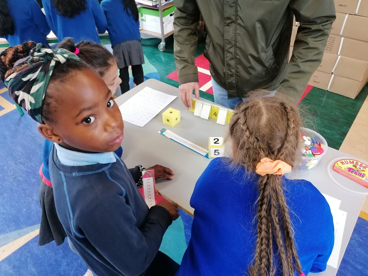 1stClSAttracta's tweet photo. More #MathsforFun 🎲🕒 https://t.co/Wp1m9tcbUa