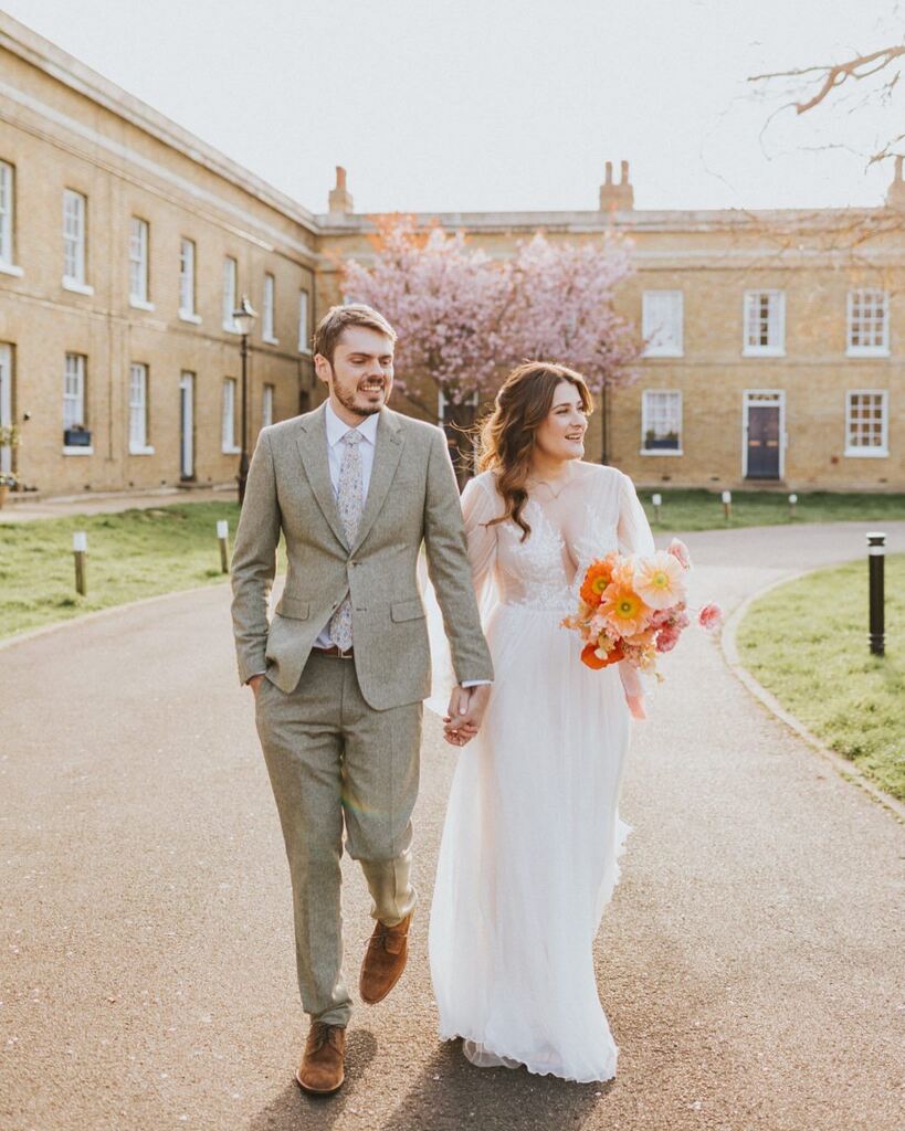 Sunset light filling the room! 
Jo+Gareth at The Asylum Chapel 🖤 

Have a good weekend amigos! C+H. 
.
.
.
.
.
#londonwedding #asylumchapel #alternativeweddingphotographer #weheartpictures #londonbride #citywedding #moderbride #londonweddingphotograp… instagr.am/p/Cr3r-DDtQs7/