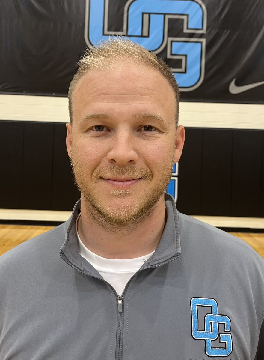 OGHSAthletics's tweet image. MEN’ BASKETBALL: 🏀 

@OakGroveHS is excited to announce Coach Will Essick as the new Men’s Varsity Head Basketball Coach to lead our program.   

#beardown  @OGCoachE @HPEgreer @lexdispatch @oakgroveden @WFMYhss @HPEmichael
