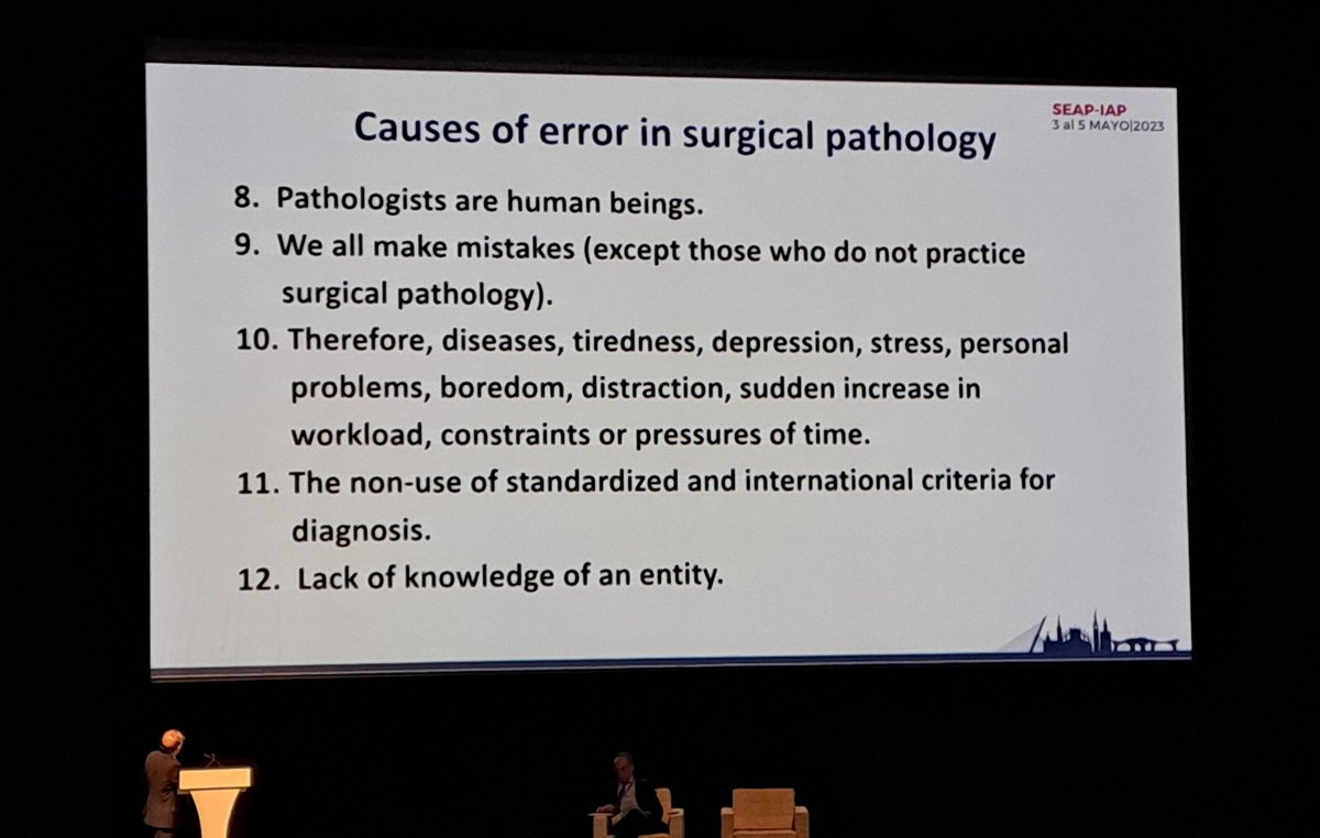 otromicroscopio's tweet photo. Pathologists are human beings. https://t.co/7og3z2zNcU