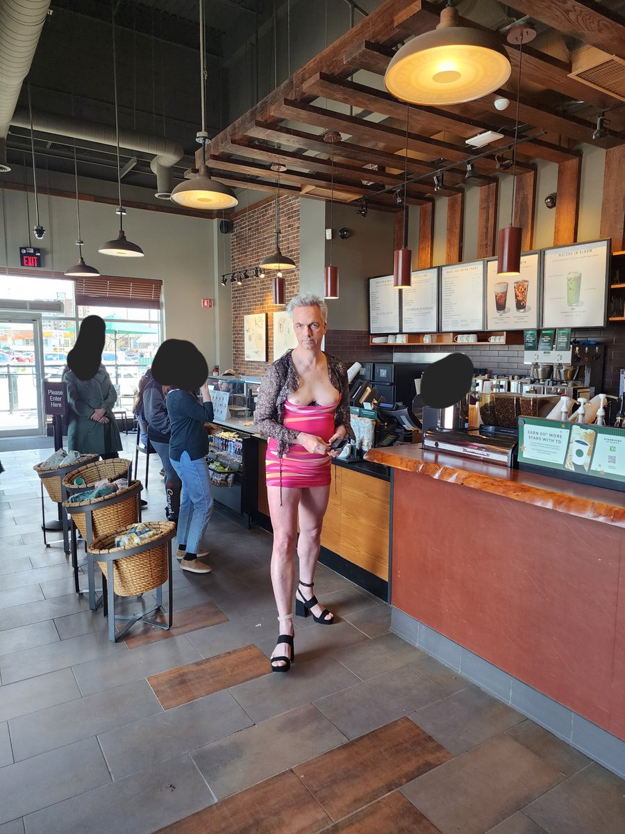 braidenonparohl's tweet photo. What Are your thoughts?

#GenderDysphoriaIsNotNormal
#StopTransIndoctrination
#ProtectKids
#NoHate
#Ottawa
#Starbucks https://t.co/zZ7g2iNpdL