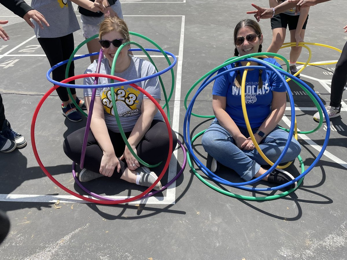DrewESAP's tweet photo. What a beautiful day for Field Day. Thank you Mr. Neely for all your preparation. https://t.co/OI84Xzpy42
