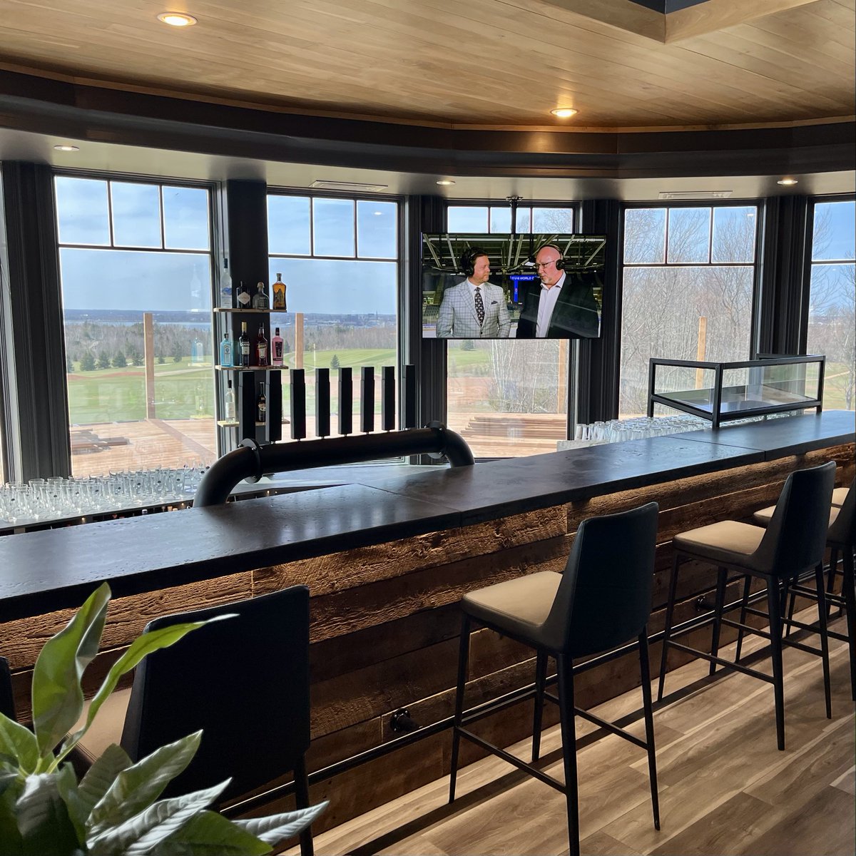 Meet PEI tweet media