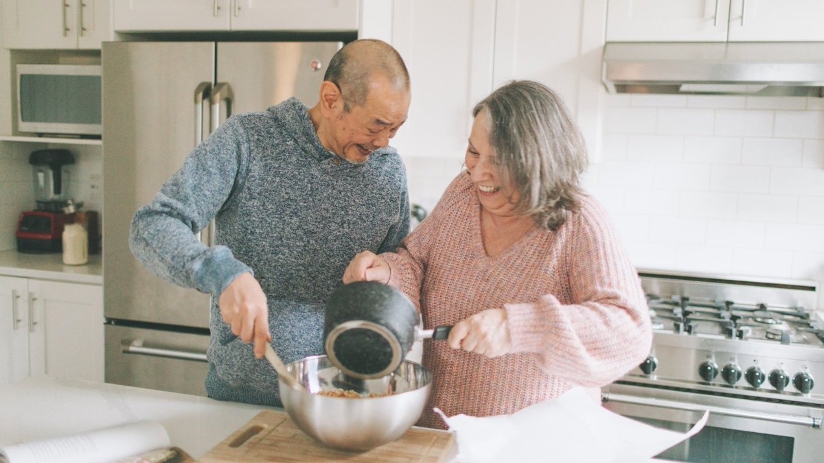 CityofVancouver's tweet photo. How do you envision seniors housing in Vancouver? Share your thoughts with us at a discussion session on May 10th from 10 am to 12 pm at Barclay Manor. Your input will help shape the City’s first Seniors Housing Strategy. Light snacks included! ➡️ https://t.co/pGccdx52pg https://t.co/R7weUi4DjD