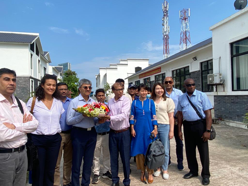 BEZA_PMO's tweet photo. Some Glimpses of IMF 2023 Consultation Mission Team Visit to Economic Zone #BSMSN…
@IMF @Genet_Z https://t.co/SstIAvwuYL
