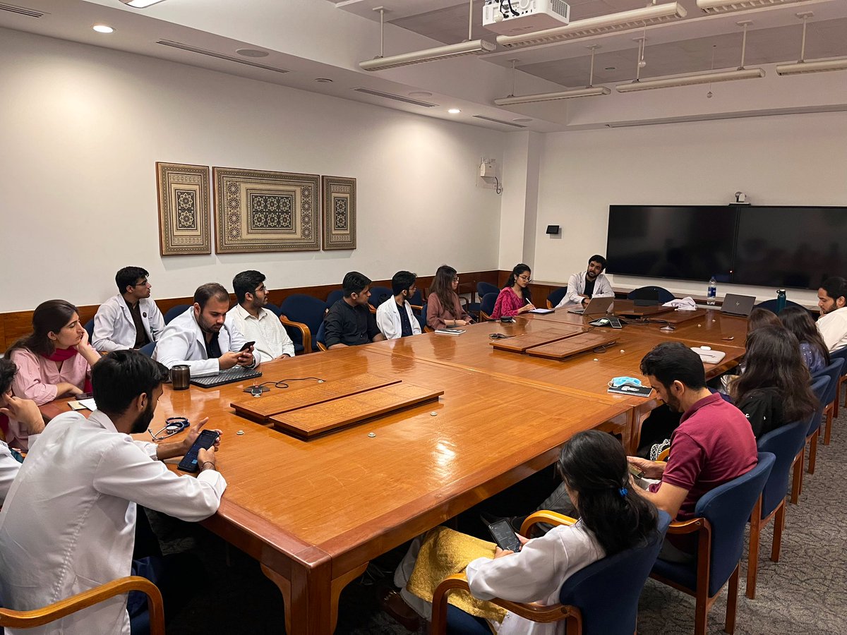 AleenaKashif's tweet photo. Just conducted our first brainstorming session with the founding members of AKU Environment Society (we hope to be so much more - the name is just provisional)

I’m thrilled to be leading this bunch of diverse, passionate and skilled individuals in working for a healthy planet 🌍 https://t.co/g2CQwkXqB7