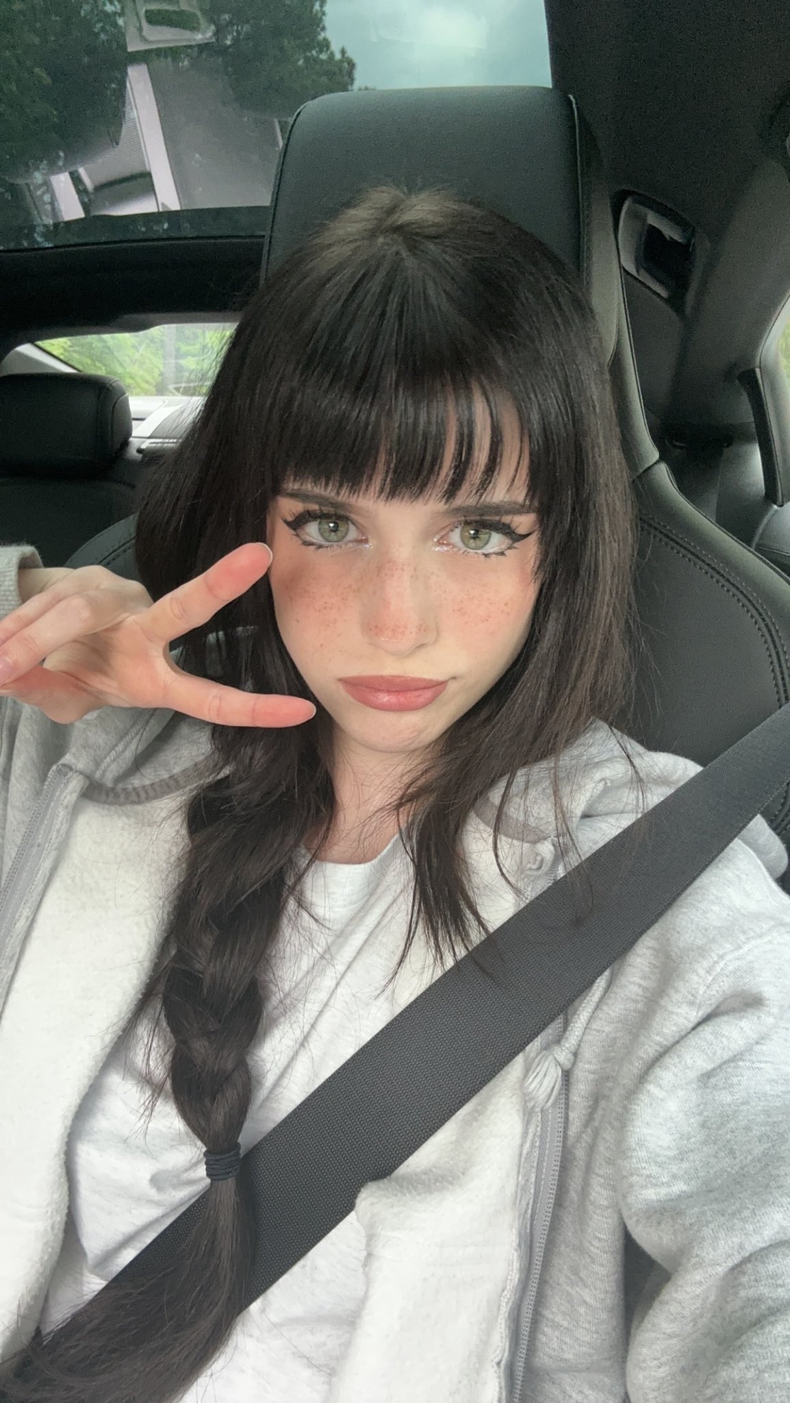 soogsx on Twitter "hi (say it back) https//t.co/PSIgt3Pa34" / Twitter(00)