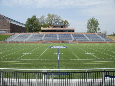 cometqb7's tweet photo. Beyond honored and blessed to receive my first D1 offer from @ButlerUFootball .  Thanks to @CoachSiwicki @CoachChase_BU @CoachU_BU for the opportunity.  @PitViperMediaIN @IndianaPreps @PrepRedzoneIN @PitViperCaleb https://t.co/qKDWqXtx4G