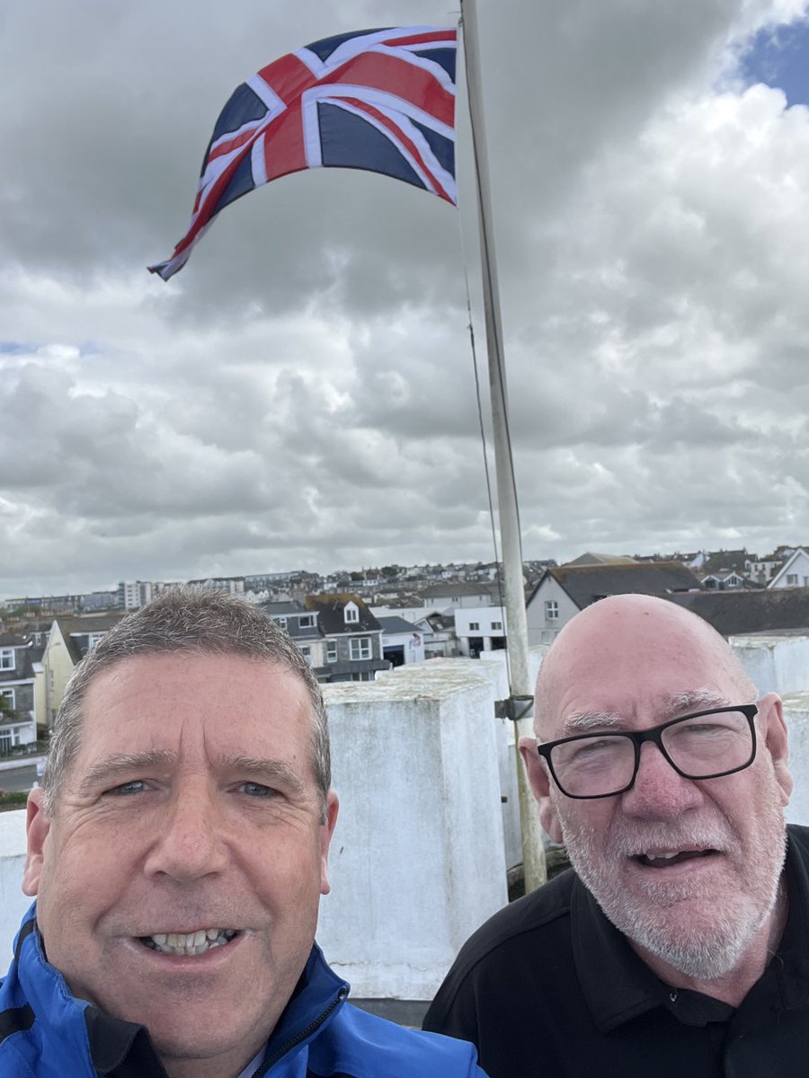 battsgolf's tweet photo. Me and Alex after hosting the Union Jack on top of the Tower earlier today. https://t.co/AtxkrO34IU
