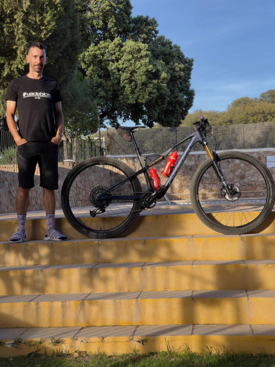 Bemekis's tweet photo. Mañana disputaré la primera prueba Gugante lagunas de Ruidera del circuito nacional EKUON Ultra Maratón Bike Series 🚲 una prueba de 190km de MTB 🚵🏻y unos 2400m podéis seguir la prueba en este enlace :

https://t.co/Nw8DjV38np

Dorsal 754 🧡 https://t.co/jQXiy6vbN5