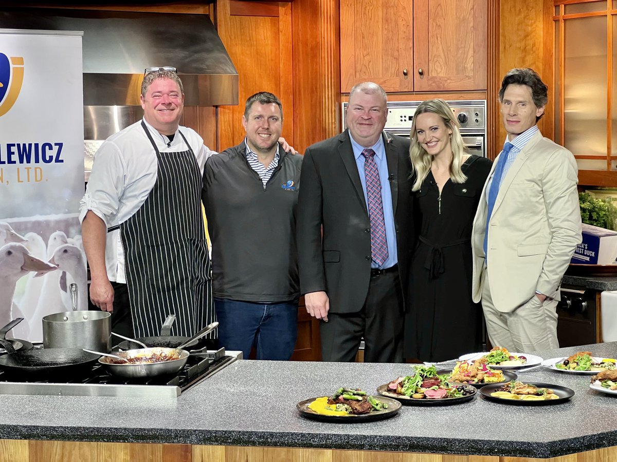 TheTastyDuck's tweet photo. If only we had smell-o-vision. Thank you Chef Doyle from @SavoryGrille for whipping up some #TastyDuck on @69News . https://t.co/y5dxxoYsME