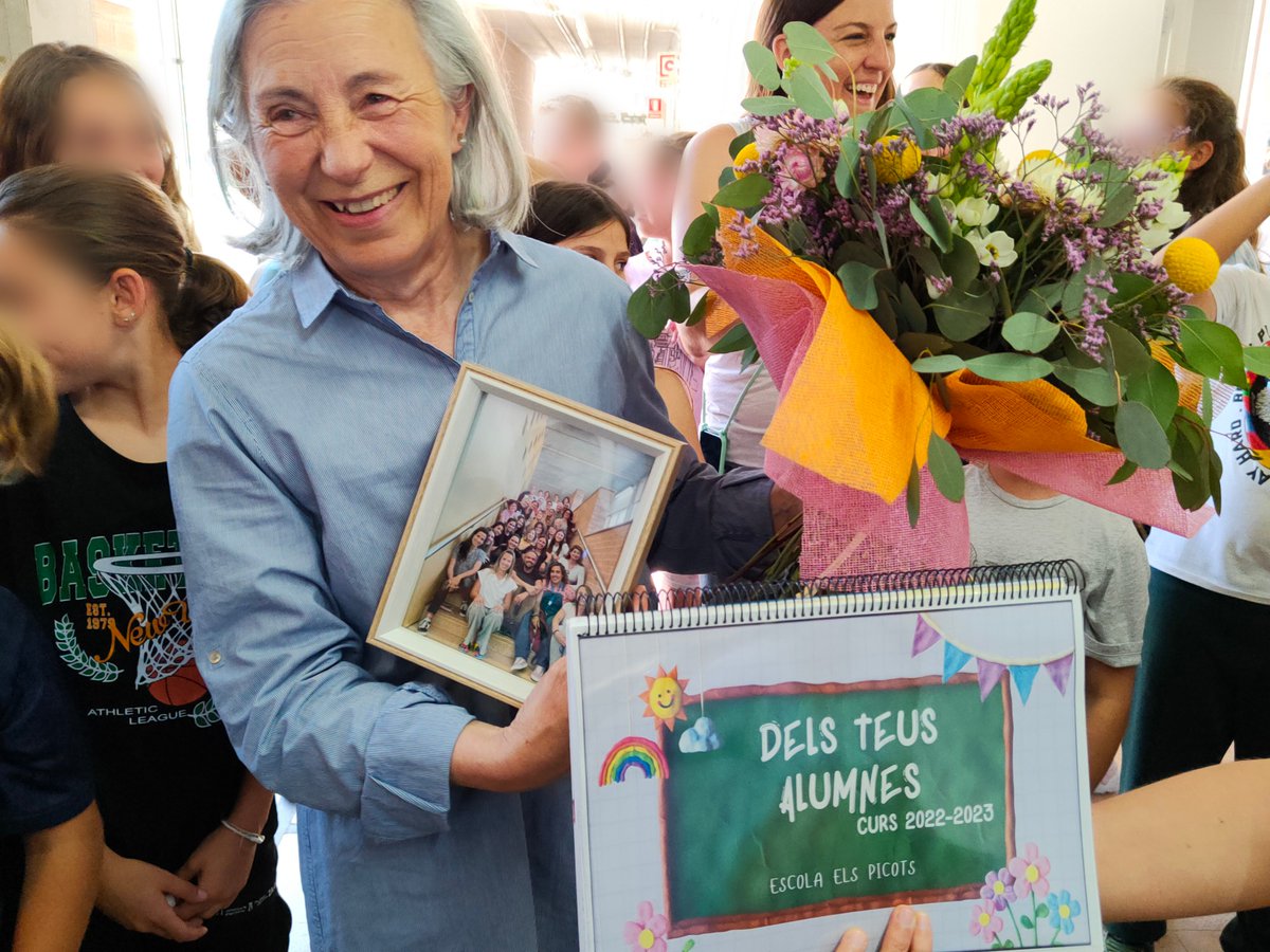 esc_elspicots's tweet photo. Després de 30 anys com a mestra i quasi 25 a la nostra escola, avui s'ha jubilat la Núria Dantí. Excel·lent persona, mestra i companya. Et trobarem molt a faltar! https://t.co/IxMWBIfwun