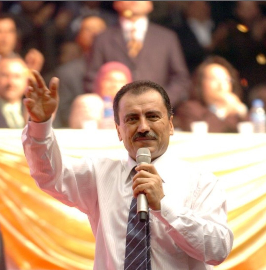 Milliyoldilovas's tweet photo. Muhsin Başkanın Katillerini Bulmak İçin Tek Yol Milli Yol 🇹🇷

#milliyolpartisiEVET https://t.co/AoLWhQaoLg