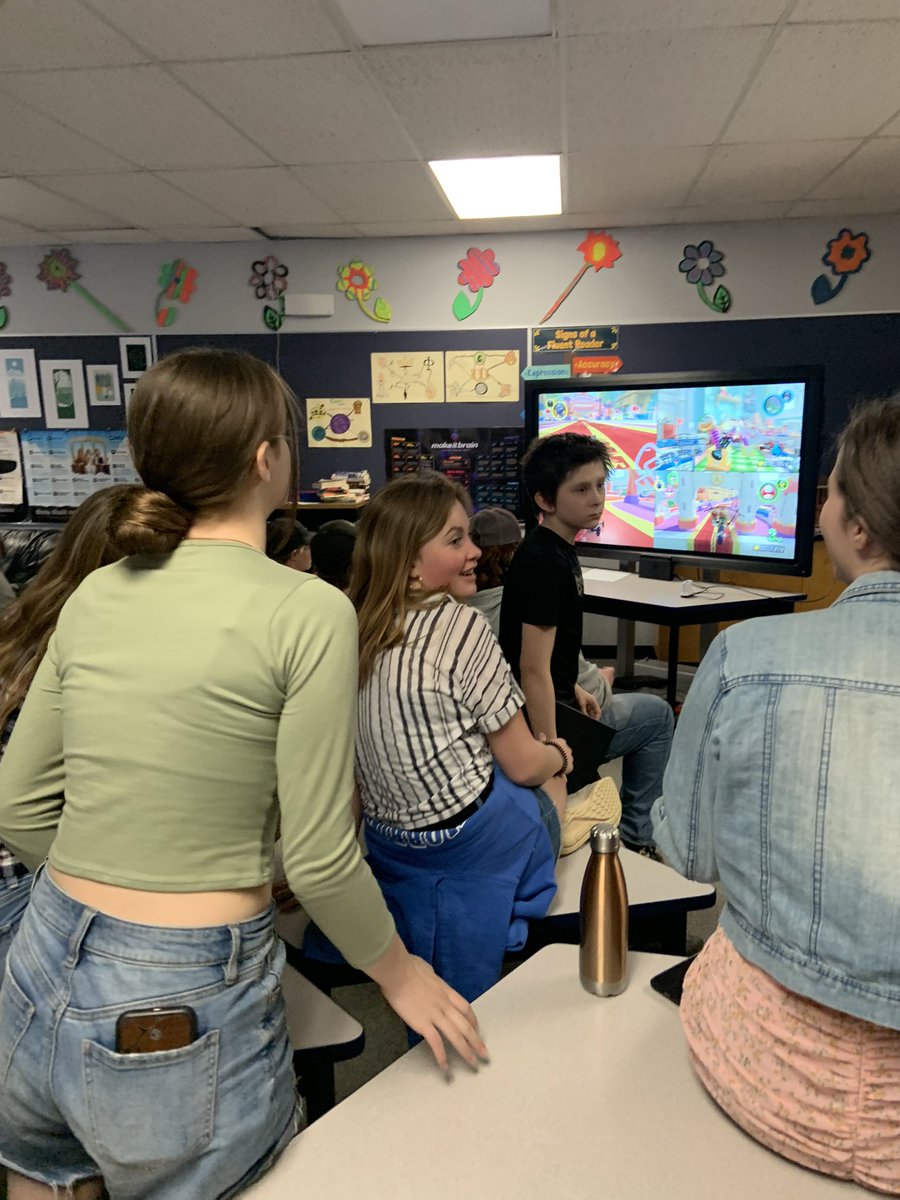 MorSchool tweet media