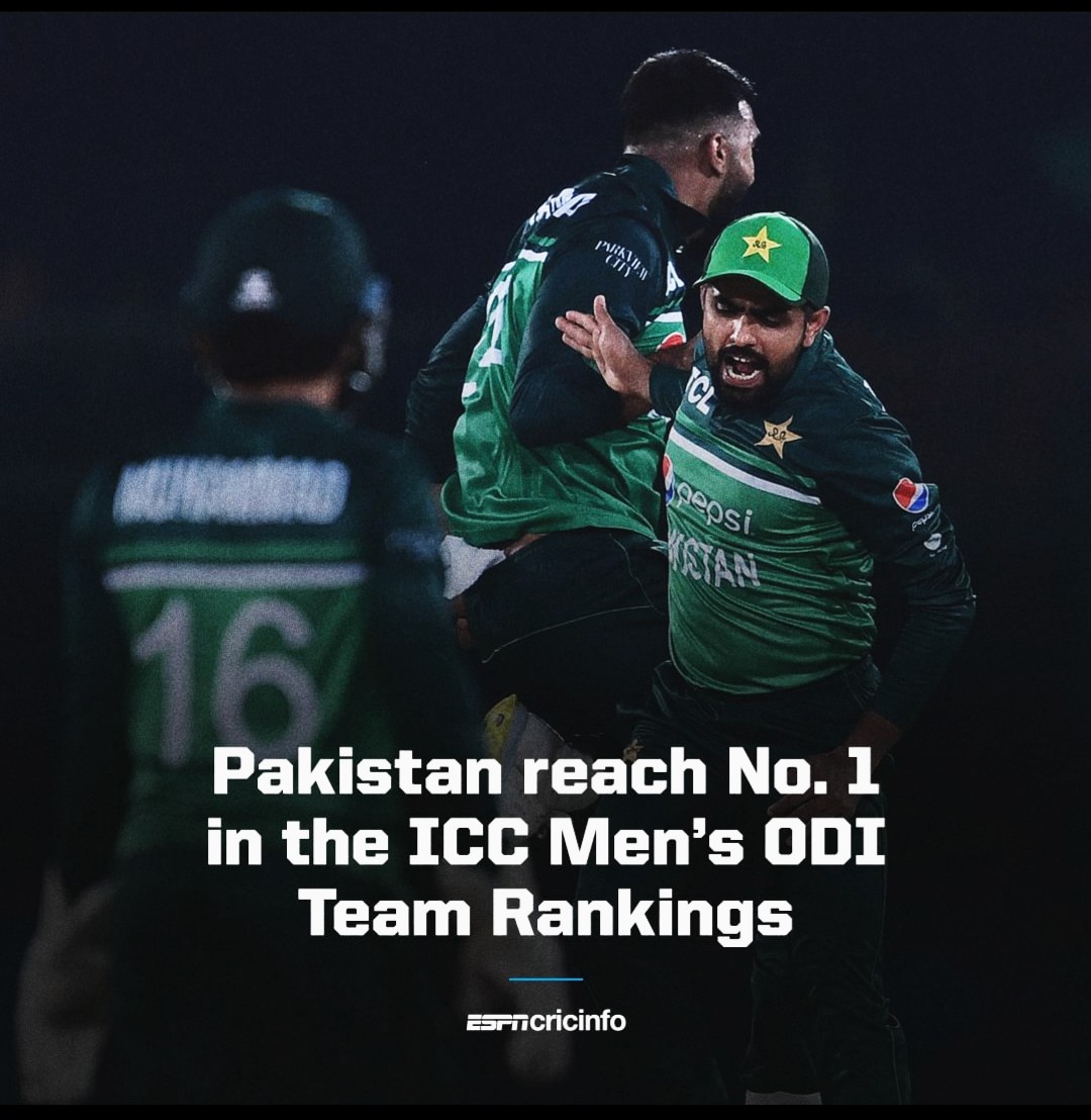 Hamdrauf1's tweet photo. ALLHAMDULLAH ♥, A Proud Moment For Sure.
Thank You Babar Azam 👑 
Thank You Pakistan 🇵🇰 
#PAKvsNZ #BabarAzam𓃵 https://t.co/lAs16SWvaj