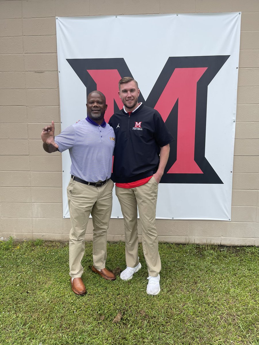 Thanks <a href="/FrankWilson28/">Frank Wilson</a> and <a href="/LSUfootball/">LSU Football</a> for stopping by Many today and recruiting our players! Always nice visiting with you guys! #GeauxTigers