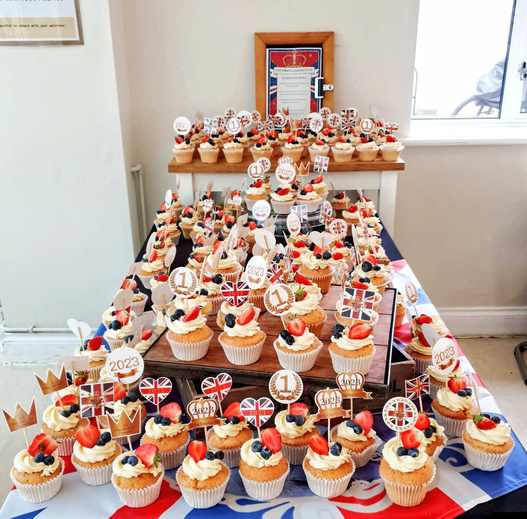 Holroyd Howe tweet media