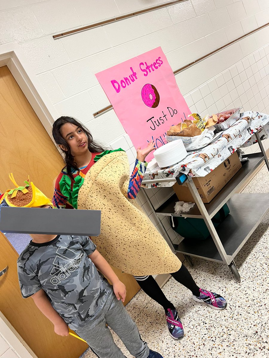 Following along with our cart tradition… breakfast burritos for our hard working staff to top off teacher appreciation week!💜<a href="/SullyES_LCPS/">Sully ES</a>