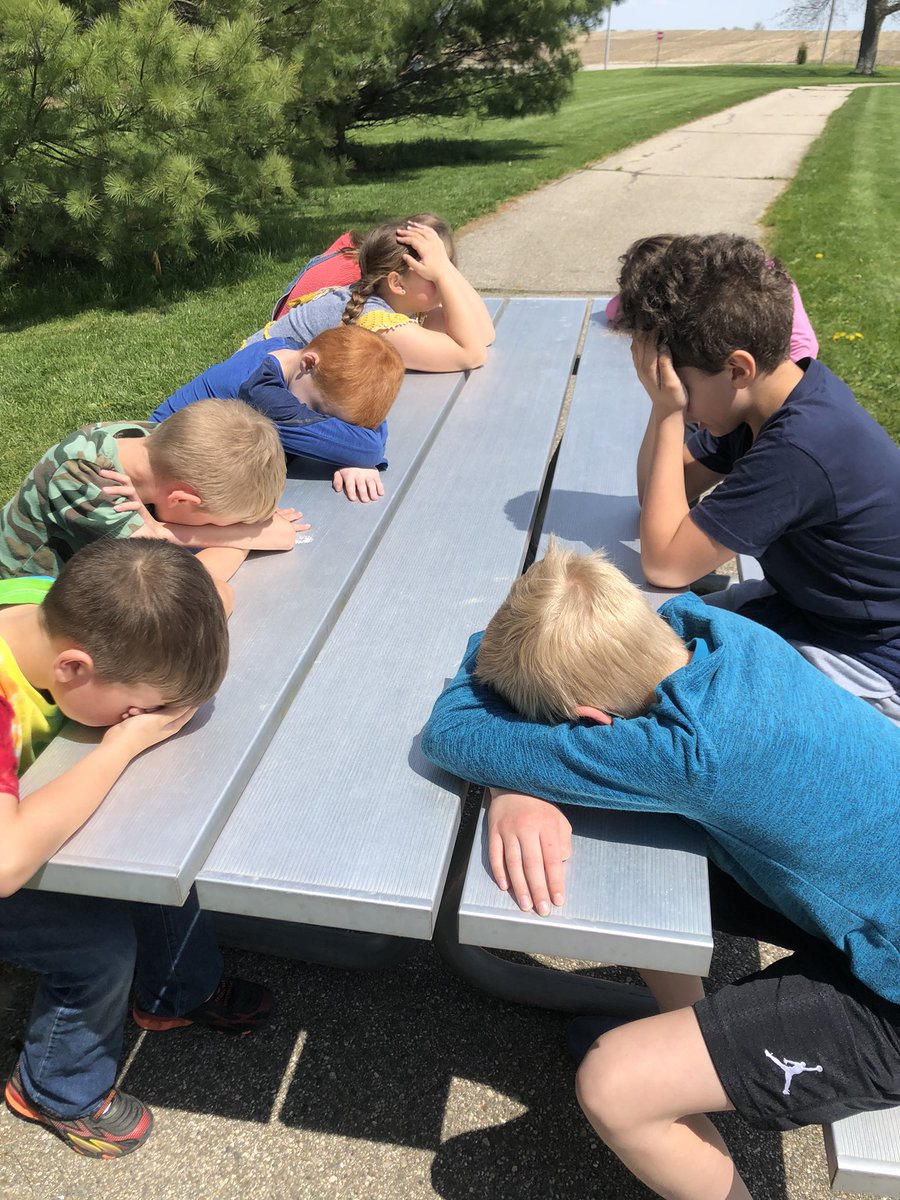 mrlosik's tweet image. It’s a beautiful day for some ultimate hide and seek in our @HamiltonSchools outdoor learning center at Blue Star. Simulating animal behaviors. #PrimaryStemChat #ProjectWild