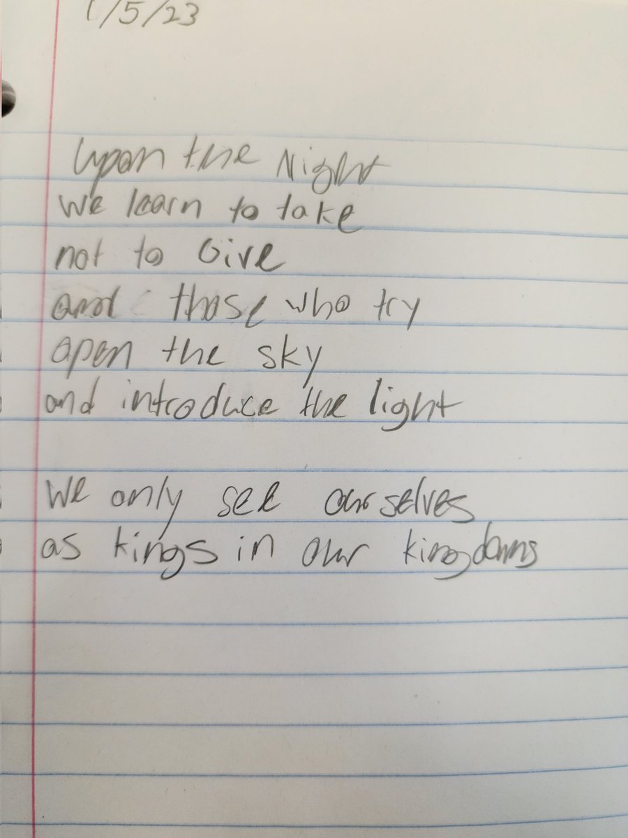 KandiceRichard8's tweet photo. 9th grade advisement wrote 5-minute inspirational poems. Talent abounds in this room! @APSCarverEC #7mindsets #attitudeofgratitude #elevateyourperspective #growthmindset https://t.co/ecuiFNbiT4