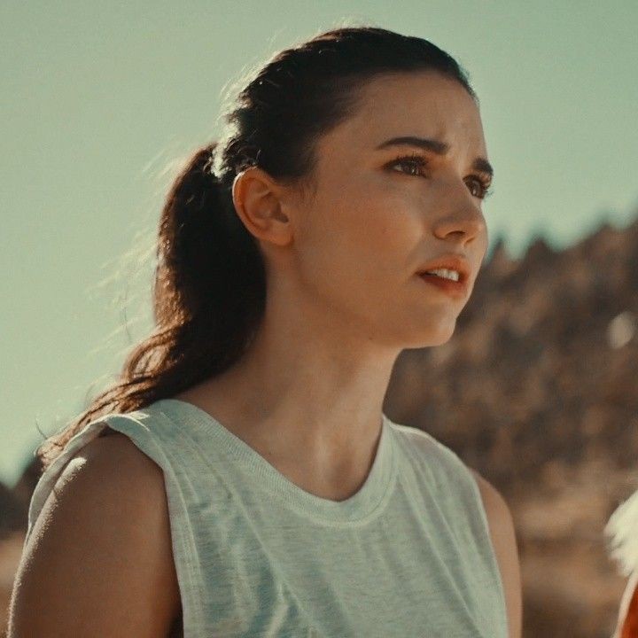 Best of Grace Currey l 💫 Fan account on Twitter "Grace Caroline Currey