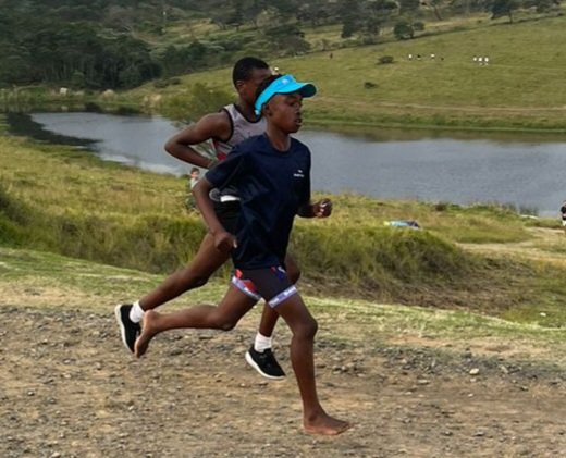 bobnorris5's tweet image. Cross Country meet at Glen Hill today and amother age category win for Sam. @BoastRunning @Born2RunEL @turton_craig @carelnolte @ThomazNuno