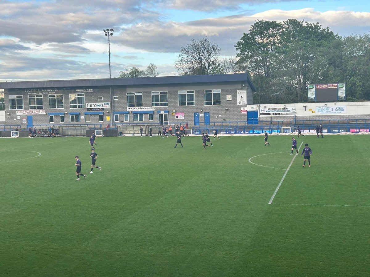 Close game here at the bucks head. Y11 boys against Madeley Academy. 1:1 with 5 to go!  #teamblue #resilience #CharltonPride