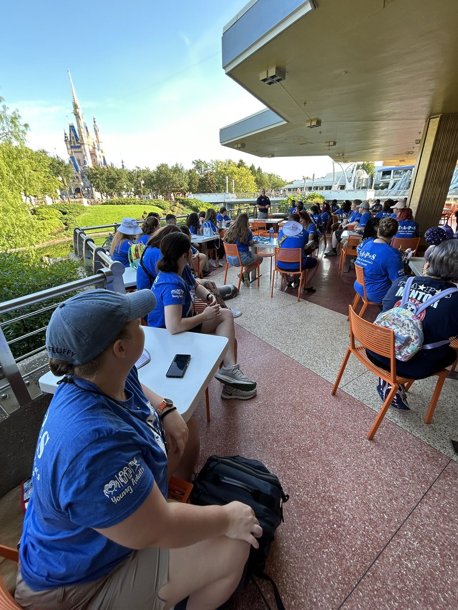 teams4taps tweet media