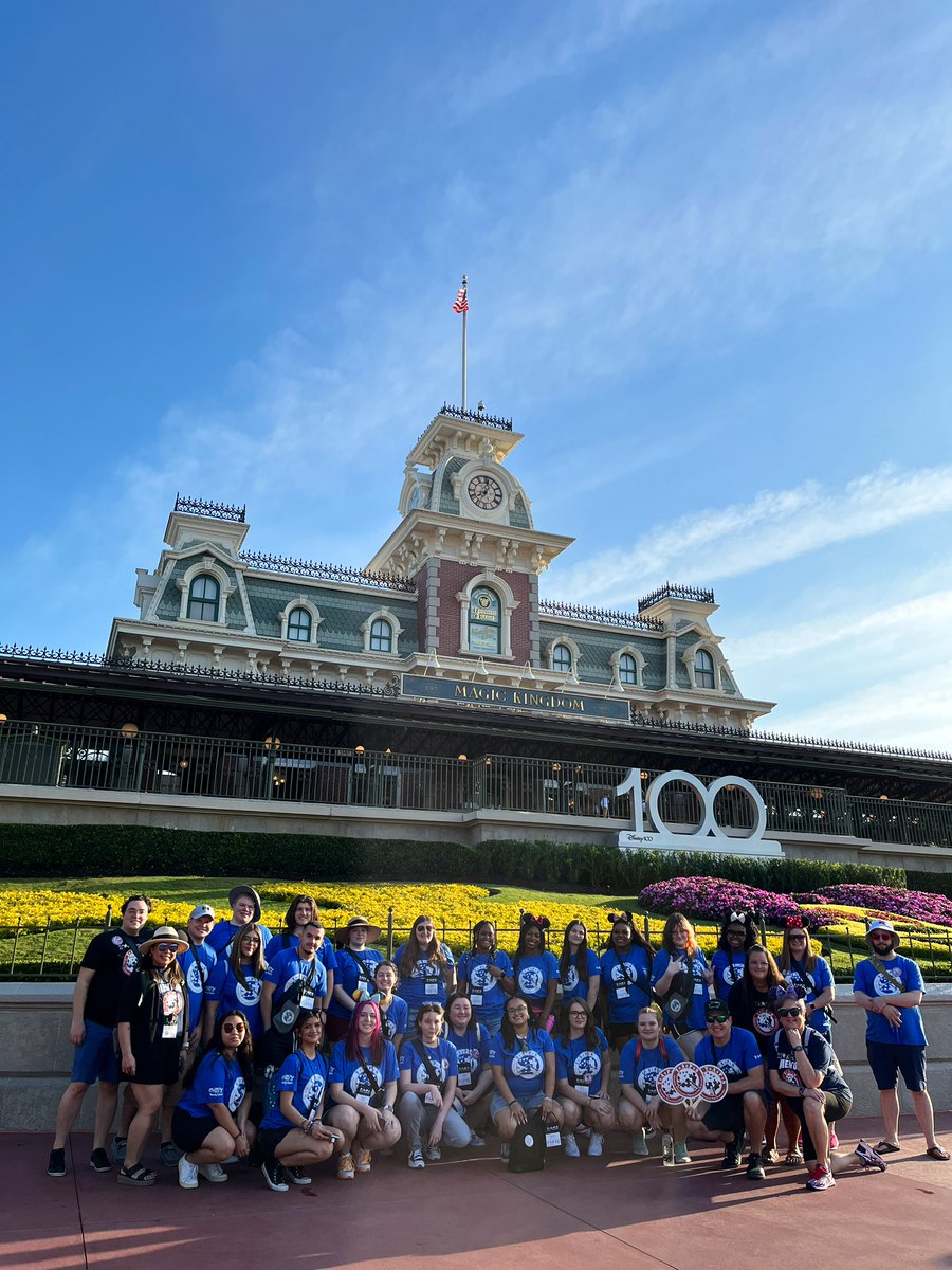 teams4taps tweet media