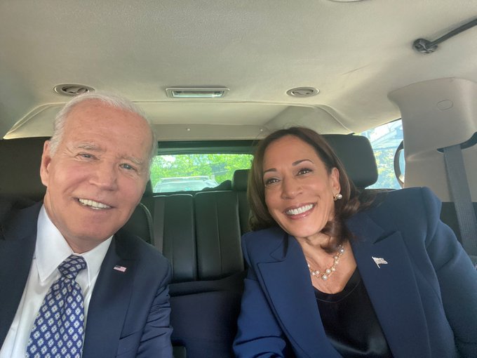 President Biden and Vice President Harris take a selfie together.