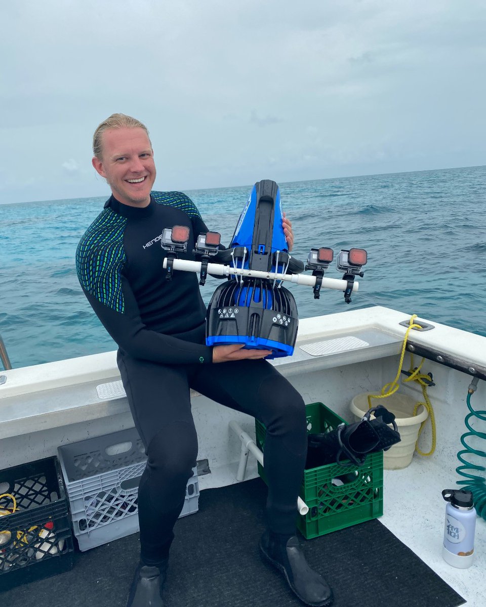 coralcrf's tweet photo. Always watching #FridayFieldUpdate Our restoration team had a major photomosaic focus this week. They monitored 7 restoration sites on Carysfort Reef in just one day!

📸 : CRF™
#generationrestoration #photomosaic #technology #monitor #reefhealth https://t.co/Nv63gLgzVn