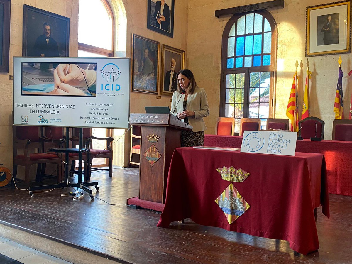 Hablando de intervencionismo en #lumbalgia en el ayuntamiento de Ciutadella de Menorca en el <a href="/Sine_Dolore/">Fundación Sine Dolore España</a> Gracias a <a href="/DrJordiMoya/">Dr. Jordi Moya Riera</a> por la oportunidad de acercar el tratamiento del dolor a la población <a href="/Icidolor/">ICID</a>
