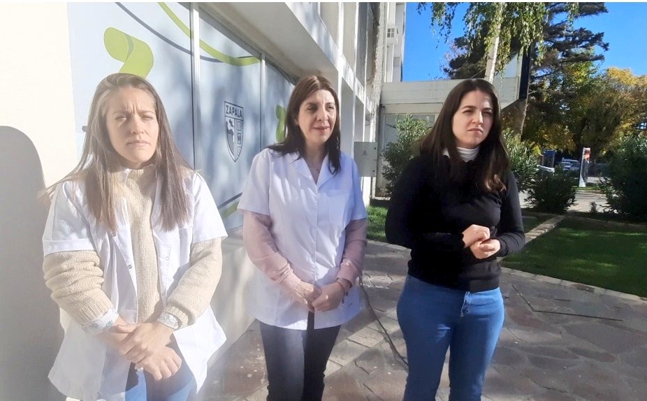 prensa_gabriel's tweet photo. #DiaDeLaCELIAQUIA #Zapala #SoyMaty Gracias al Equipo de Nutriciónistas #Lurdes, #MariaSol y #Nataly @CarlinKoopmann #JorgelinaAlmeira #SoyMaty @CarlinKoopmann @OmarGutierrezOk "La Celiquia se puede Tratar" https://t.co/hKXHEHnwMs