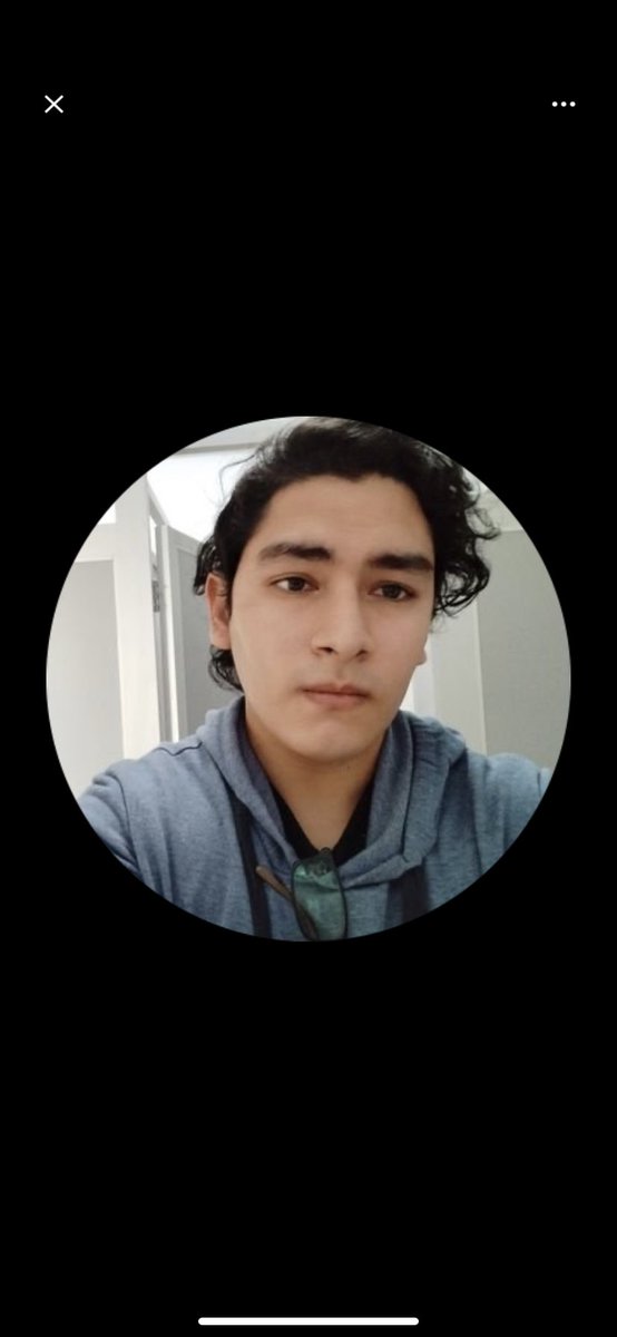 DazeDamn's tweet photo. @BernardoCarb @Abellcymeg aquí hay uno https://t.co/V9lUe98v0x