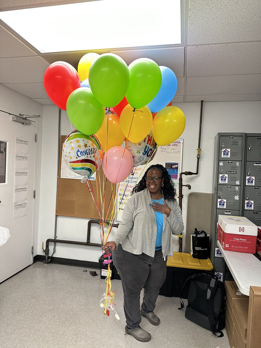 Mona celebrating 19yrs with <a href="/LifeAtATT/">Life at AT&T</a> <a href="/ATT/">AT&T</a> <a href="/Mr_Feliciano20/">Erik Feliciano</a> @M_kearney33