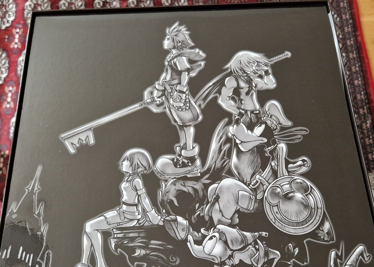 michaellives's tweet photo. Kingdom Hearts is a game series that has always resonated with, thanks in part to the wonderful music by Yoko Shimomura. So it is a great pleasure to have finally received the 20th anniversary Vinyl LP box. Let's hope KH4 will give us equally amazing music. #kingdomhearts https://t.co/B4T6XNa9d5