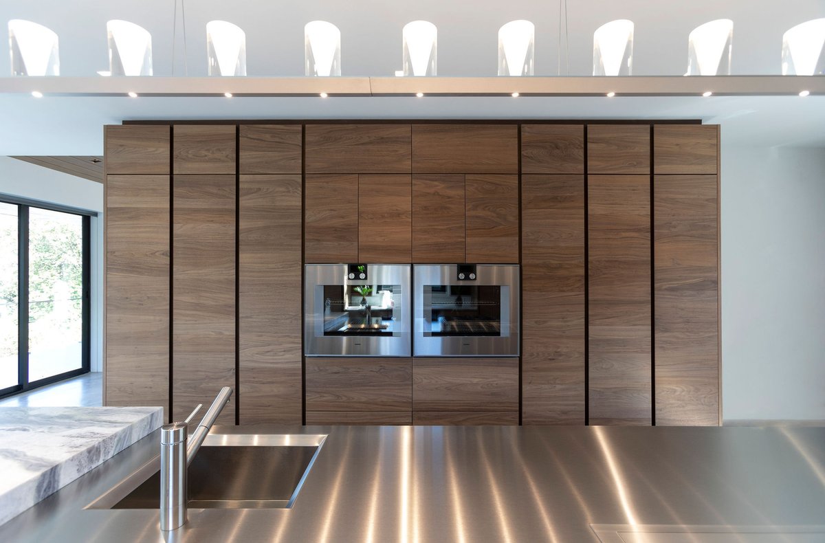 stylendesign's tweet photo. #RT @NYinteriordesig: One of my favorite all-time kitchens! This lovely client is a serious cook! We took all that and the gorgeous view into consideration. Start chopping! https://t.co/QpeV6t1yDE
