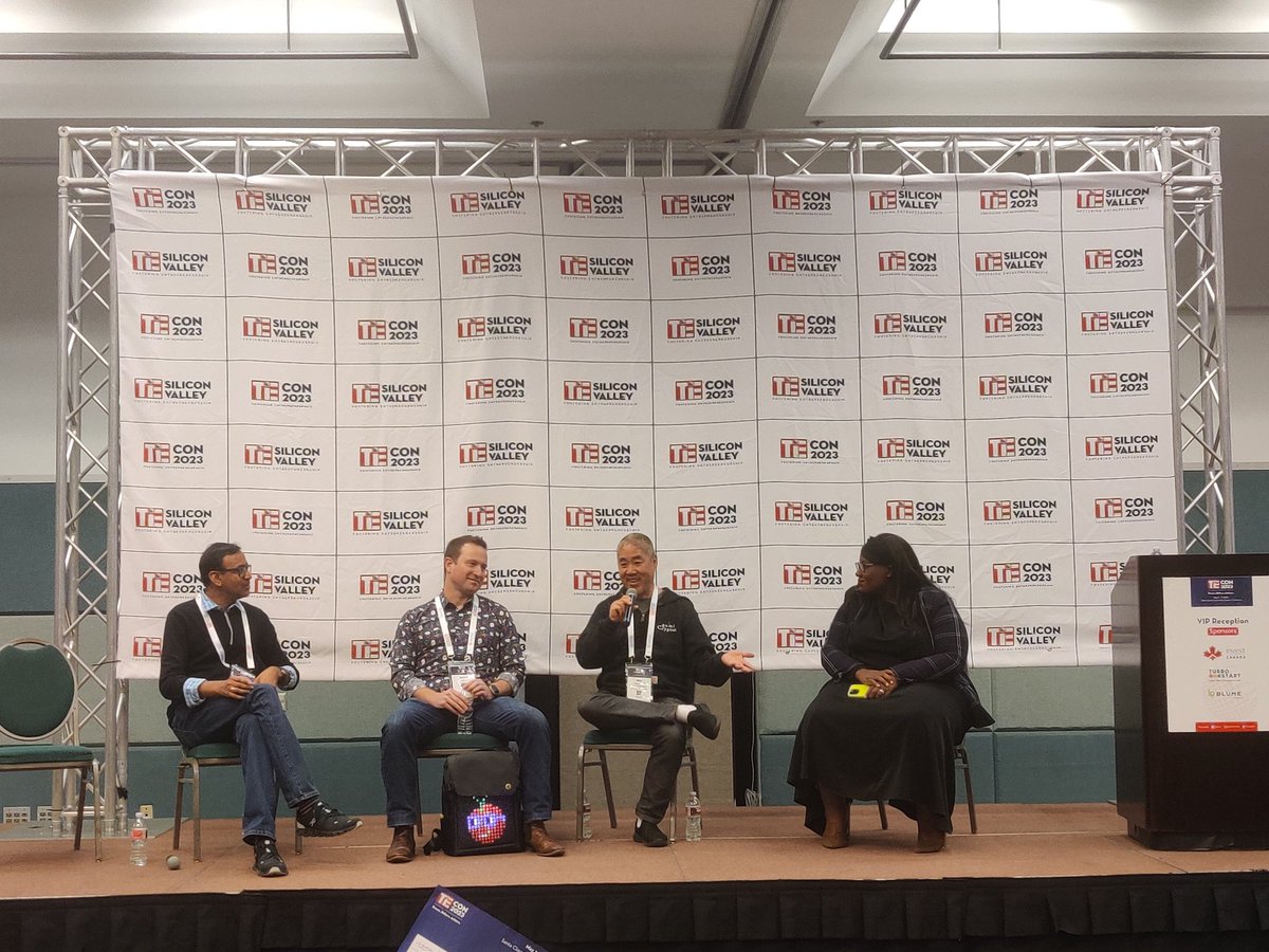 poonamdk's tweet photo. We want crypto to be core to the business. @OrionParrott @OrangeDAOxyz VC Panel on "Investing in the future of Web3" @DamiOsunsanya @OpportunityFund  #TiEcon2023 #Web3 &amp; #Metaverse 11:30 AM, @SantaClara_CC Hall J&amp;K @TiESV @mikojava @GumiCryptos
@SirBlueBorg @generalcatalyst https://t.co/25eOALS1VS