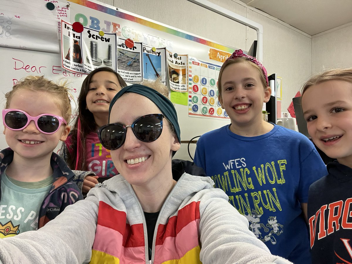 YamanWFES's tweet photo. Dress like a teacher day… it’s like they just get me. 😁 https://t.co/o3yaLiQ1WF