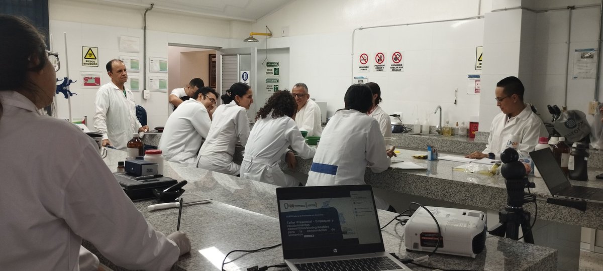 II Jornada de Ingeniería. 
Taller empaques y recubrimientos.  Zona Centro Sur- CEAD Palmira

#CAFA
<a href="/AlimentosUNAD/">Alimentos UNAD</a> <a href="/UniversidadUNAD/">Universidad UNAD</a> <a href="/COMUNADPALMIRA/">Com UNAD Palmira</a>  <a href="/lilianalh25/">Liliana londoño</a> <a href="/IngClaraS/">Clara Sanchez</a>