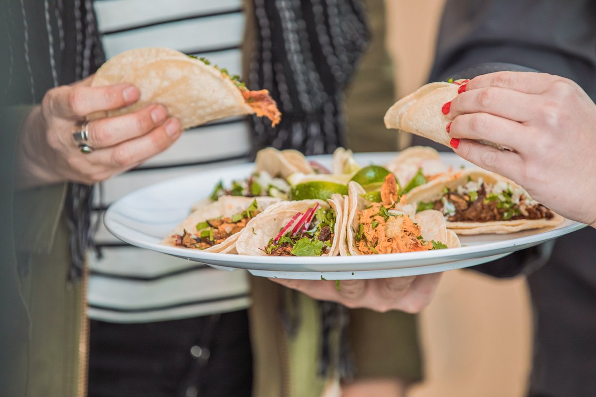 AuroraU_dining's tweet photo. Live everyday like its #CincoDeMayo 🌮 

#AUdining #ChartwellsCentral https://t.co/2Gr4PWdR6P
