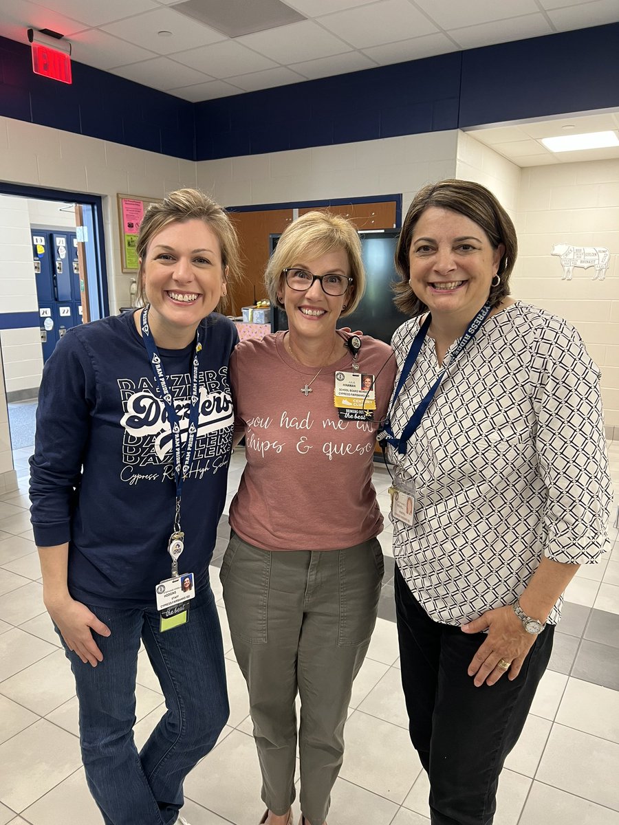 Julie Hinaman tweet media