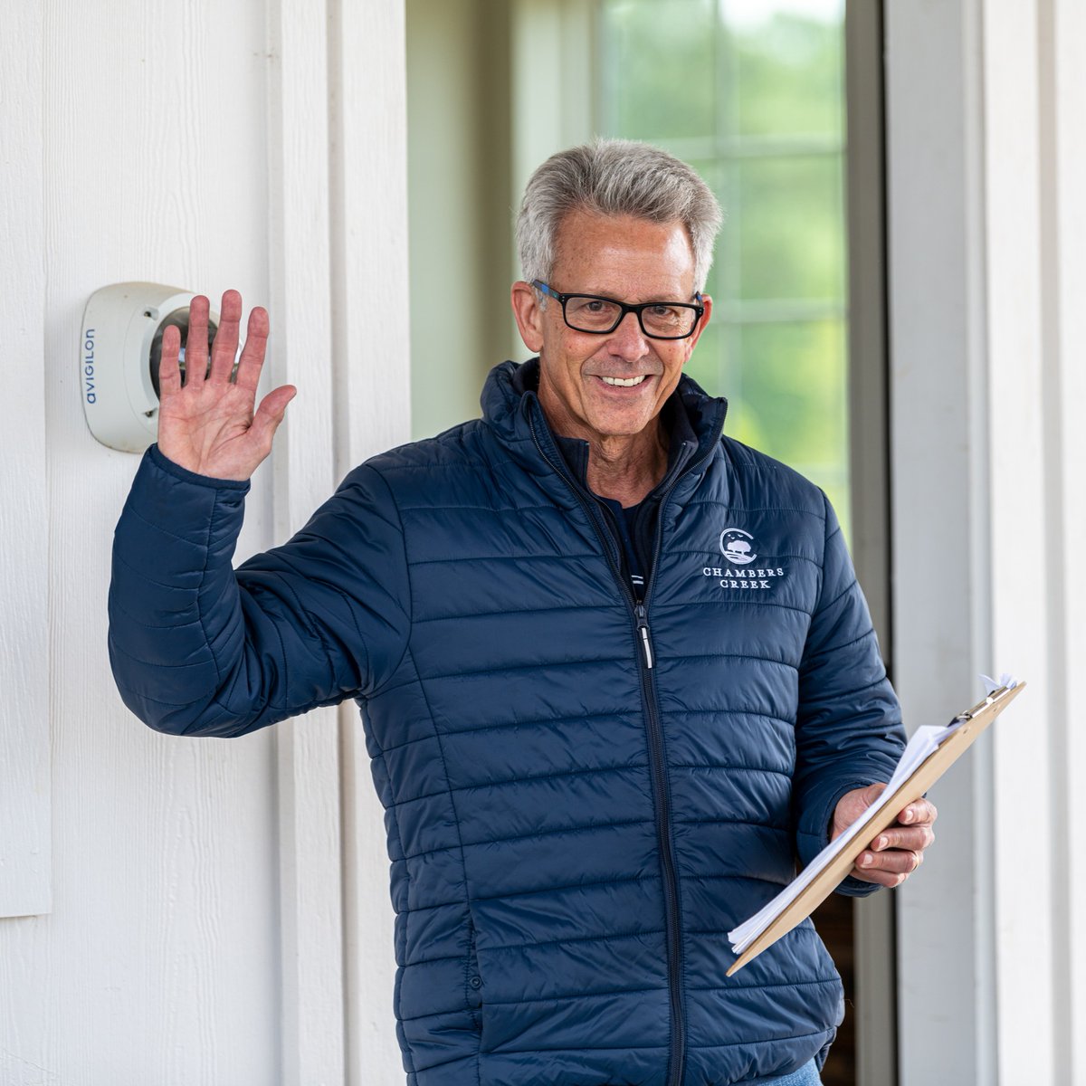 Looking for a part-time job that makes a difference? We're hiring a Welcome Center Host for Chambers Creek, the premier 55 and better community in Texas! If you're outgoing, friendly, and love working with people, we want to hear from you! More info: bit.ly/3rR57FZ