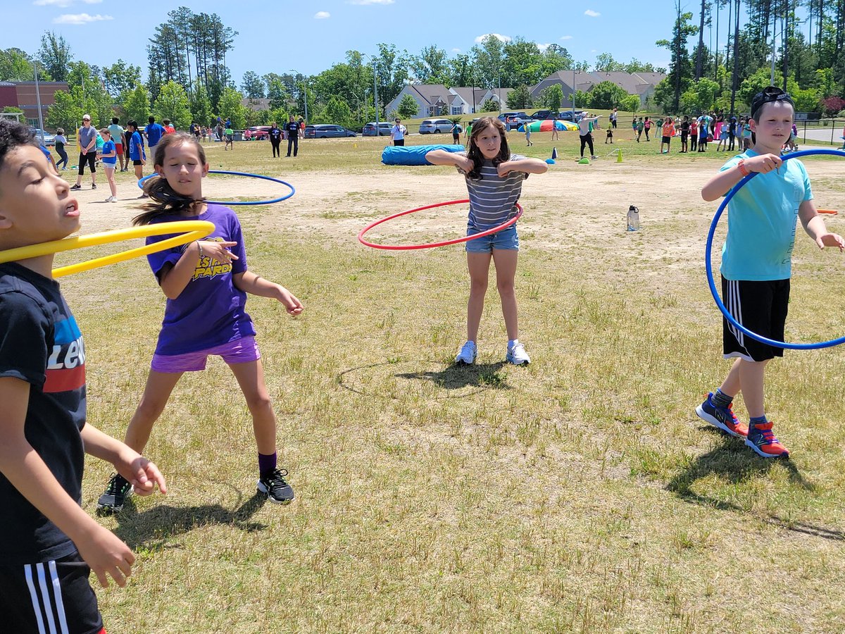 TeachwithMsCook's tweet image. We had a great field day @HortonsCreekES!