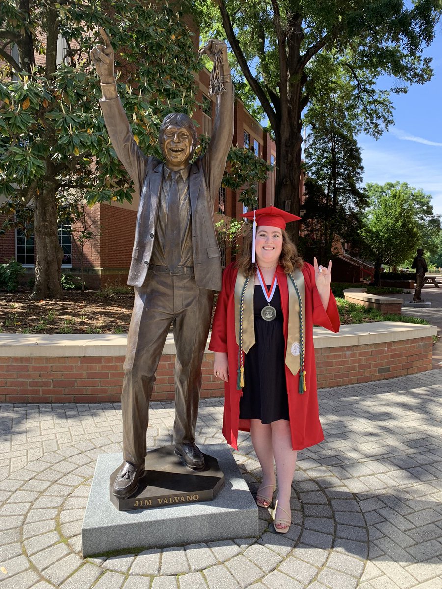 AmyPeeleSloop's tweet image. Proud of my Bailey Boo!  #NCState23 #HowlBack