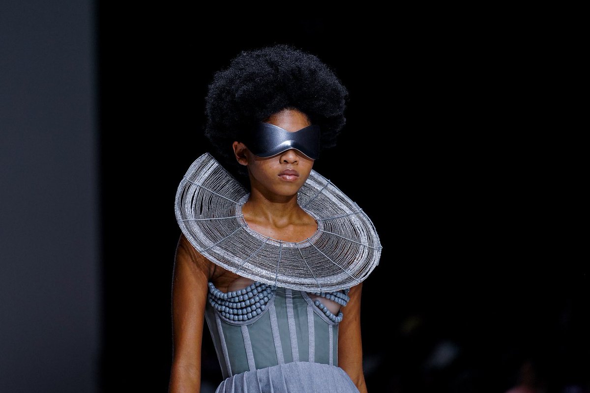 safashionweek's tweet photo. A recap of Essie Apparel opening the #OPPOCollection show in collaboration with @OPPOSouthAfrica at #SS23 of South African Fashion Week! 

#SAFashionweek #SAFW #MallOfAfrica #OPPOCollection #OPPO #OPPOxSAFW #ElevateYourStyle
#TechnologyXFashion 
#UnlockTheNight https://t.co/kGhBroqOqI