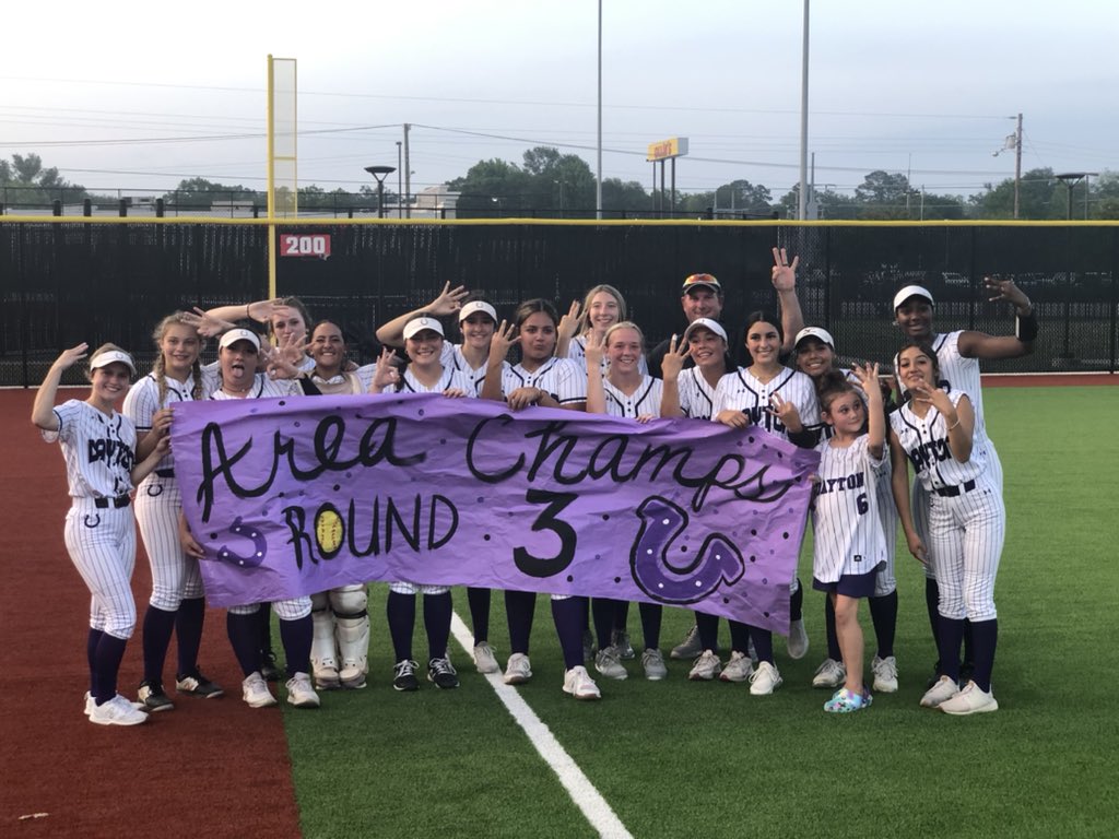 daytonbroncos1's tweet image. Lady Broncos win 8-0. Area Champs!!!
