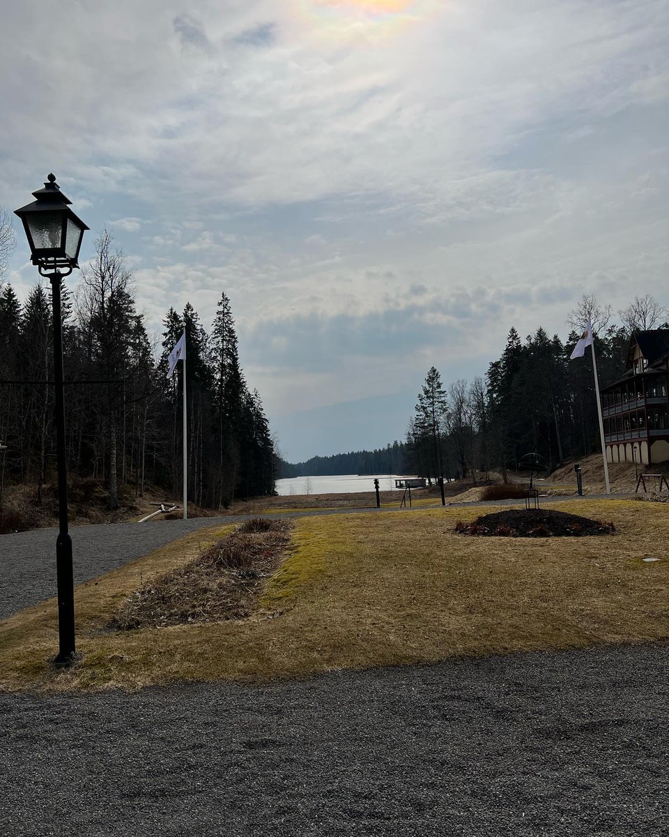 Bradley (@jonathan_chime) on Twitter photo 