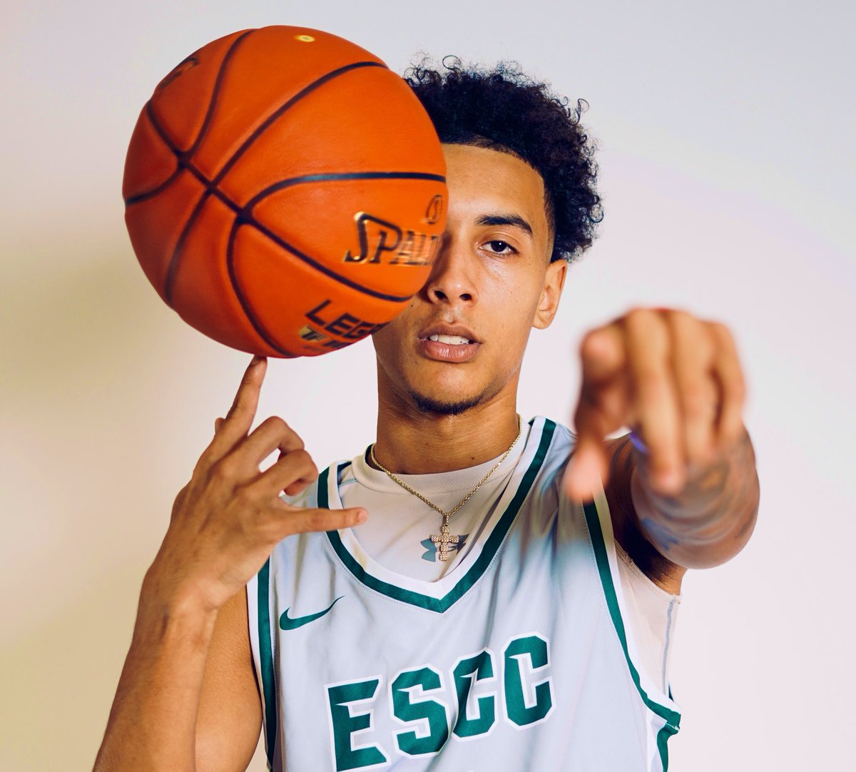 ThePortalReport's tweet photo. Enterprise State (JUCO) transfer Jordan Williams is available.

6-4 combo guard averaged 11.6 PPG, 1.6 RPG, and .9 STLPG while shooting 41% from the floor and 38% from deep during his sophomore campaign.

Williams has two years of eligibility remaining. https://t.co/PgviusayLm