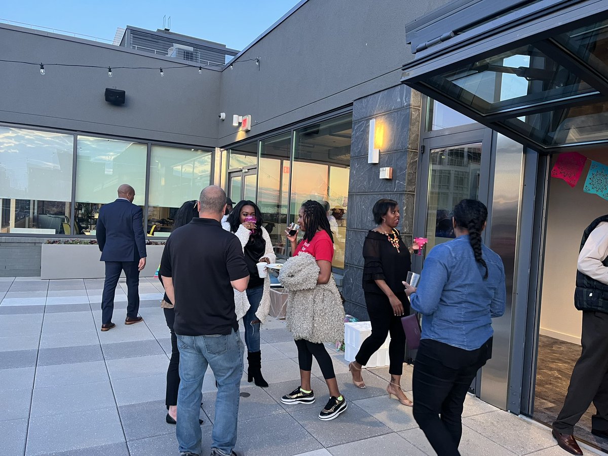 JOWPTA's tweet photo. Ain’t no party like a @JOWilsonDC party. Margarita Bid! Margarita Bid! Margarita Bid! https://t.co/SUqiHnW0qk! @W6PSPO @theHillisHome https://t.co/IFpmVNa5gM